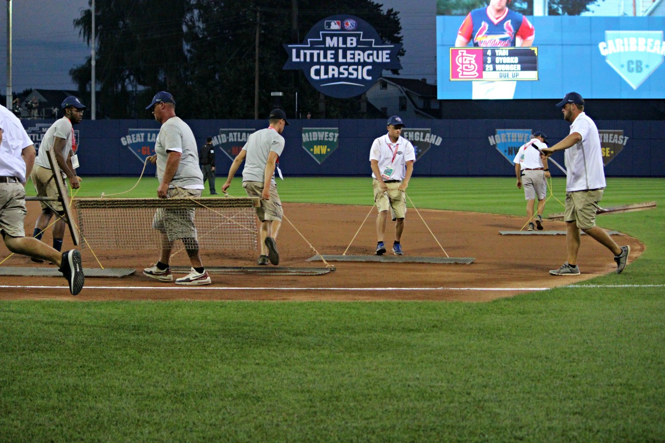 Bowman Field Shines in Inaugural MLB “Little League Classic” Game